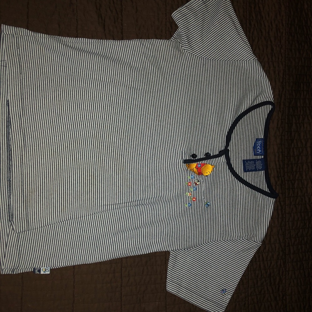 Pooh Button Top - Picture 11 of 13
